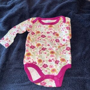 Kiss Floral Long-Sleeve One-Piece Bodysuit - Pink & White